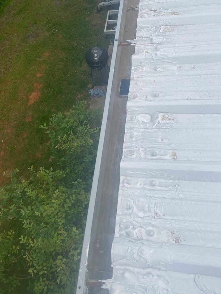 Gutter after AllGood cleaning